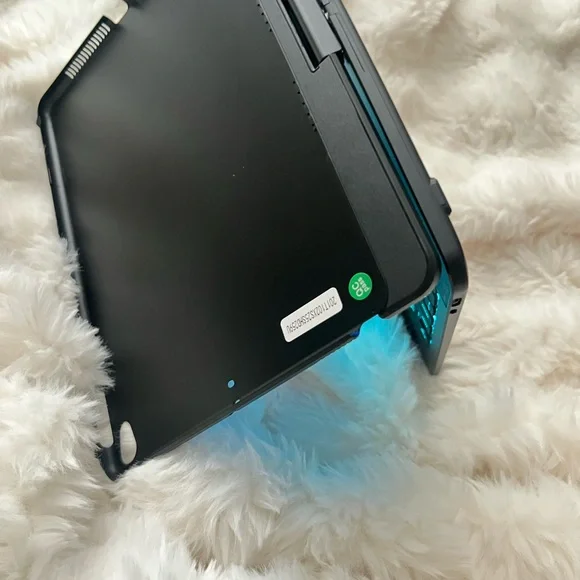 Ipad Keyboard Case - Picture 5 of 7